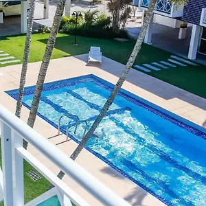 https://apto-a-70-metros-da-praia-piscina-e-02-vagas-de-garagem.santa-catarina-brasil.com